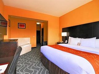 Hotel pic Comfort Suites Lake Ray Hubbard