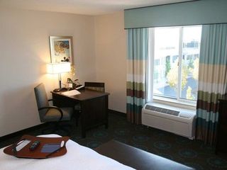 Hotel pic Hampton Inn & Suites Suisun City Waterfront
