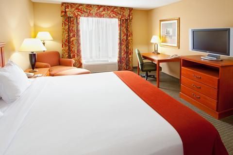 Photo of Holiday Inn Express Mineral Wells, an IHG Hotel