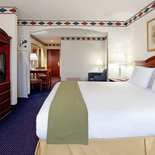 Photo of Holiday Inn Express Hotel & Suites Mebane, an IHG Hotel
