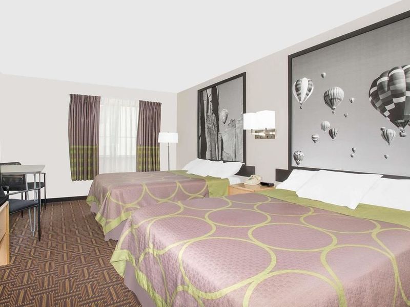 Hotel Photo 4