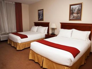 Фото отеля Holiday Inn Express Hotel Howe / Sturgis, an IHG Hotel