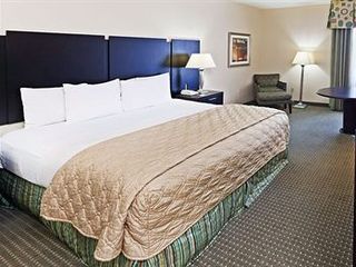 Фото отеля Comfort Inn & Suites Cedar Hill Duncanville