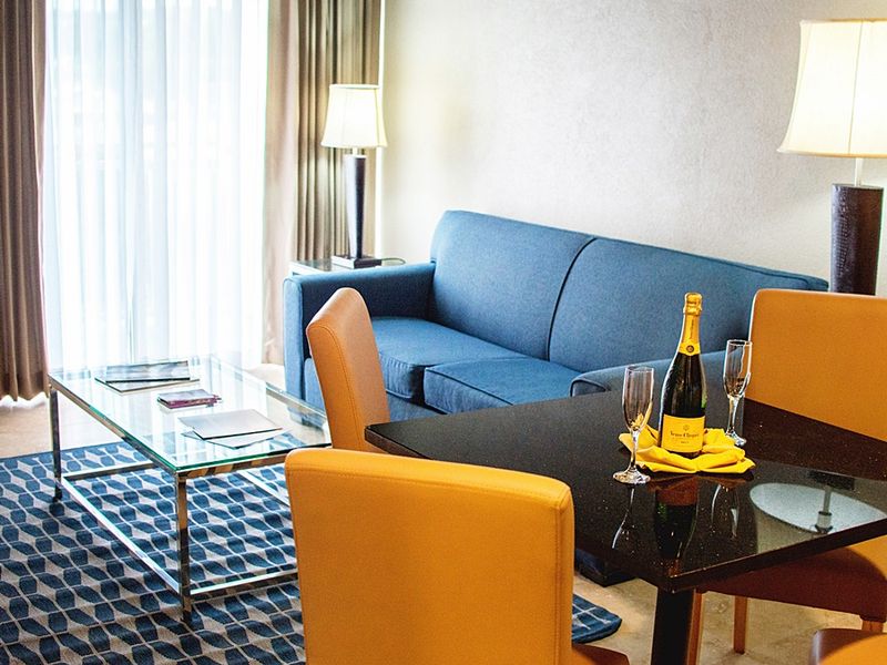 Hotel Photo 6