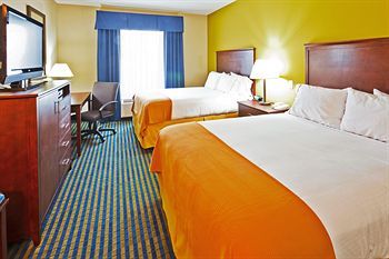 Photo of Holiday Inn Express Hotel & Suites Ooltewah Springs - Chattanooga, an IHG Hotel