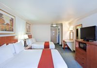 Отзывы Holiday Inn Express Hotels & Suites Burlington, 3 звезды