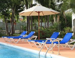 Time Out Hotel Saint Lawrence Barbados