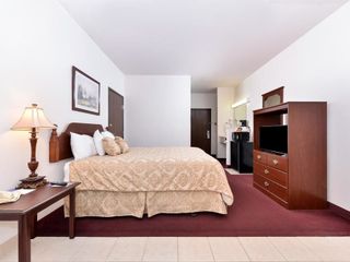 Hotel pic Americas Best Value Inn Somerville Texas