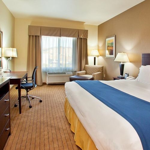 Photo of Holiday Inn Express Hotel & Suites Napa Valley-American Canyon, an IHG Hotel