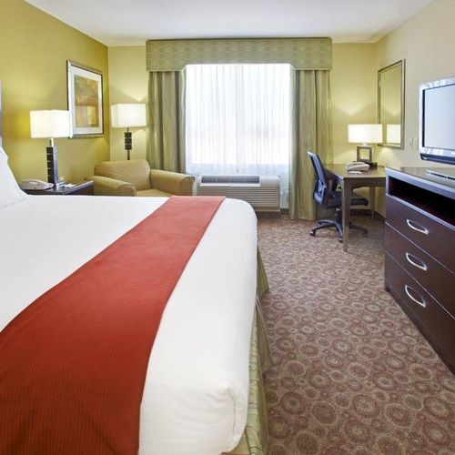 Photo of Holiday Inn Express Hotel & Suites Waller, an IHG Hotel