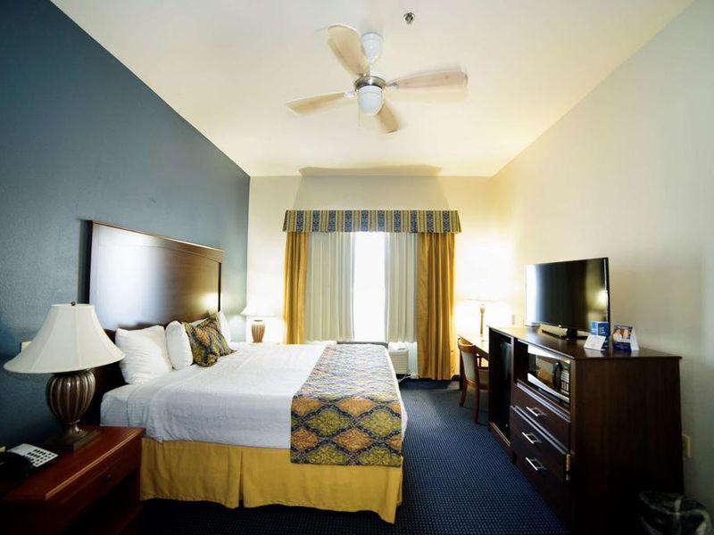 Hotel Photo 1