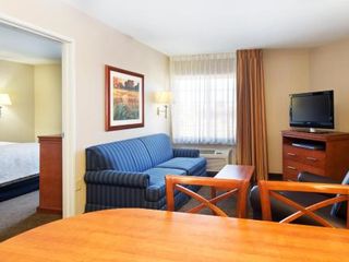 Фото отеля Candlewood Suites Idaho Falls, an IHG Hotel