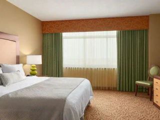 Фото отеля Embassy Suites Omaha- La Vista/ Hotel & Conference Center