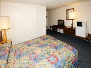 Hotel pic Romney Motel