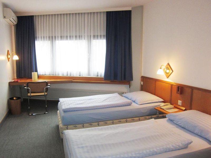 Hotel Photo 1
