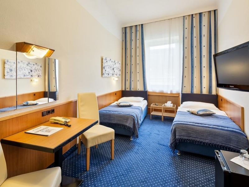 Hotel Photo 3