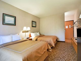 Hotel pic Days Inn by Wyndham Marquette