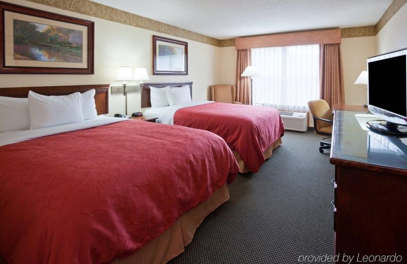 Country Inn & Suites by Radisson, Marquette, MI