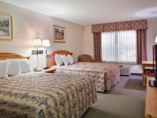 Фото отеля Country Inn & Suites by Radisson, Dubuque, IA