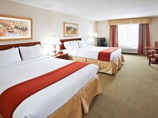 Фото отеля Holiday Inn Express Hotel & Suites Franklin - Oil City