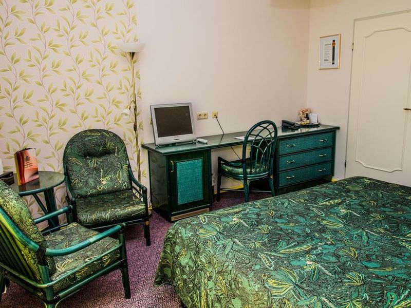 Hotel Photo 6