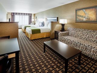 Фото отеля Holiday Inn Express and Suites Limerick-Pottstown, an IHG Hotel