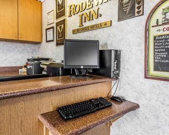 Hotel Photo 6