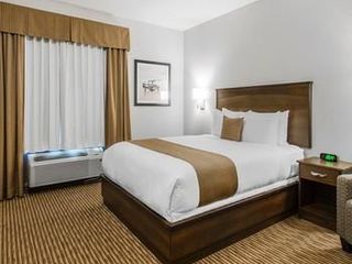 Фото отеля Quality Inn and Suites