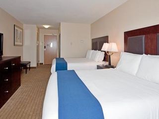 Фото отеля Holiday Inn Express Hotel & Suites Swift Current, an IHG Hotel