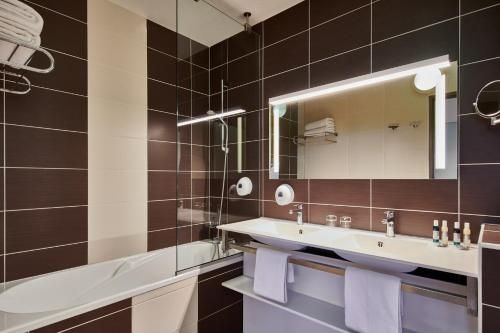 Hotel Photo 9