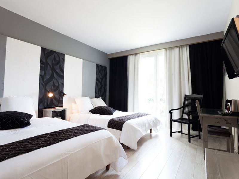 Hotel Photo 1