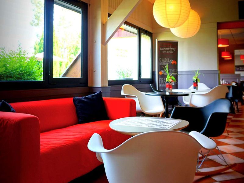 Hotel Photo 6