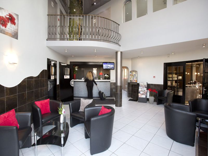 Hotel Photo 6