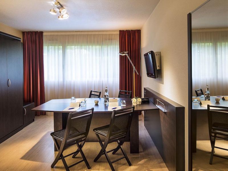 Hotel Photo 10