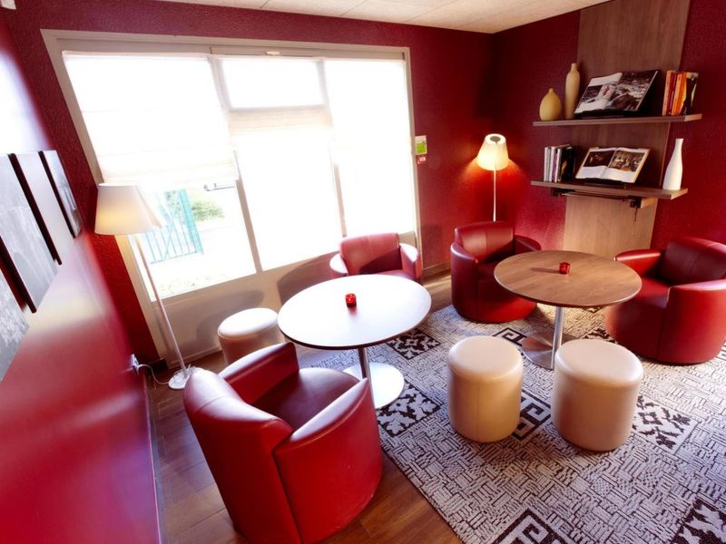 Hotel Photo 12