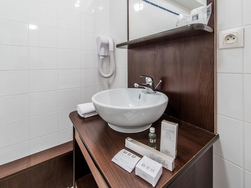 Hotel Photo 9