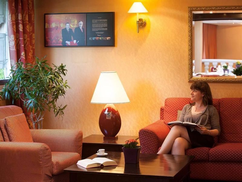 Hotel Photo 6