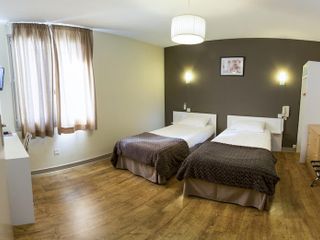Hotel pic Brit Hotel du Parc Niort