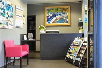 Hotel Photo 8