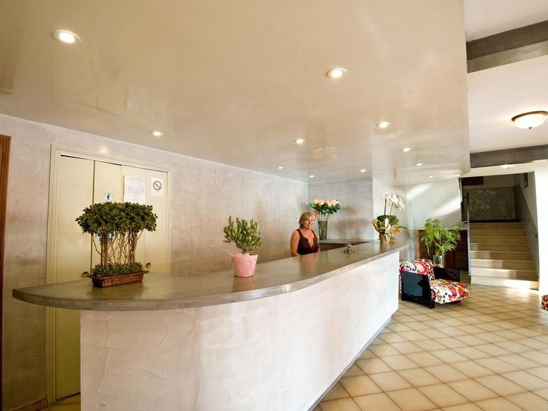 Hotel Photo 7