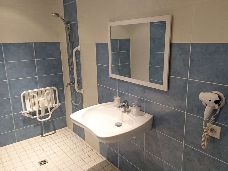 Hotel Photo 9