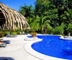 Hotel Suizo Loco Lodge & Resort Cahuita Costa Rica