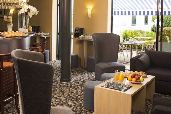 Hotel Photo 12