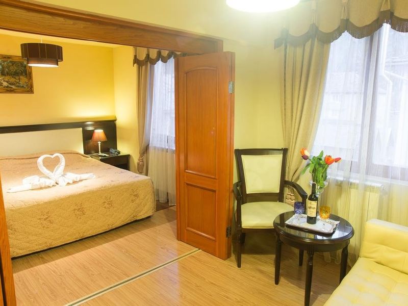 Hotel Photo 4