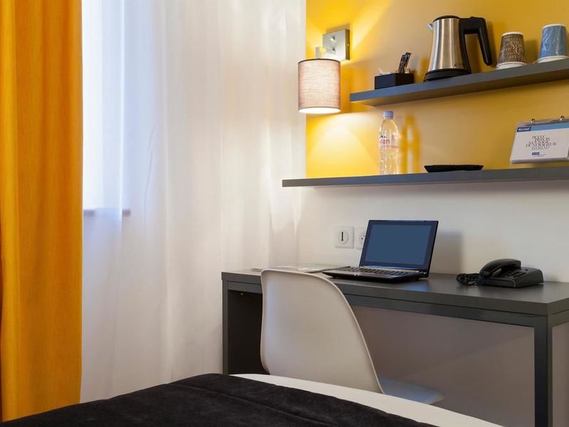Hotel Photo 5