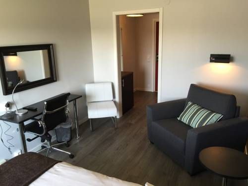 Hotel Photo 8