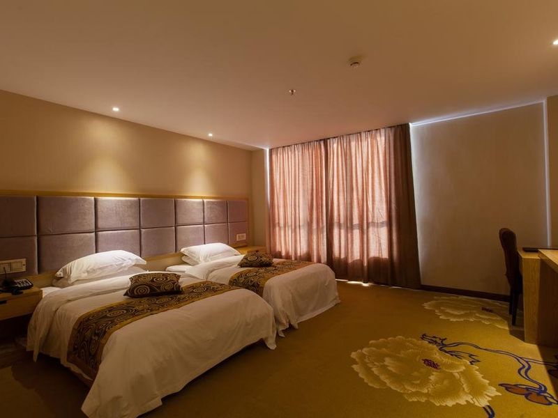 Hotel Photo 10