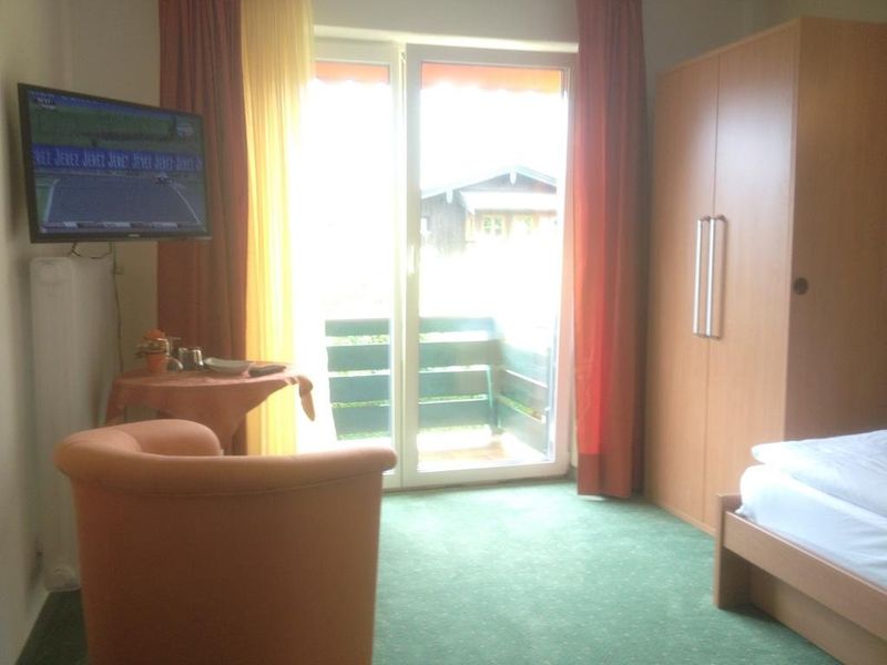 Hotel Photo 1