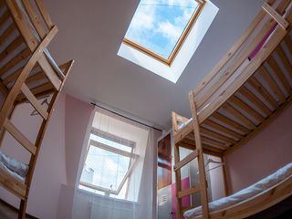 Дворик Ангела (Angel Court Yard)