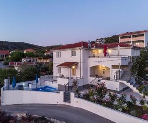 Apartment Villa Octopus Vinisce Croatia